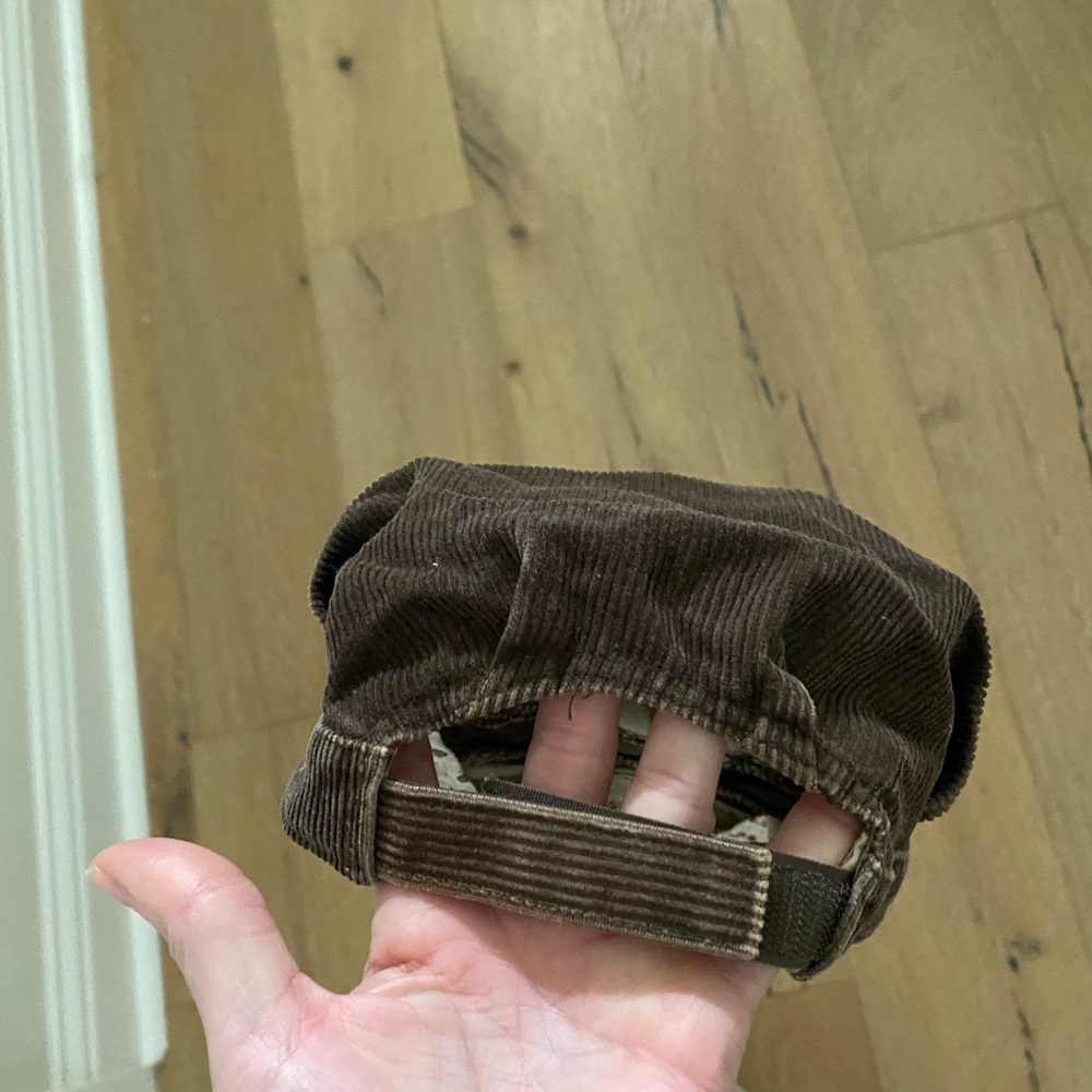 American Eagle Outfitters Women's Dark Brown Corduroy Hat - Picture 3 of 3